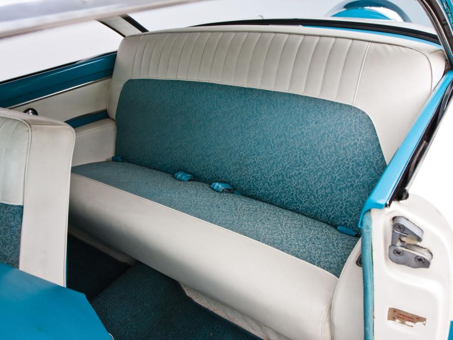  Ford Fairlane Victoria Hardtop Coupe 1956 года  (фото 41 из 49)